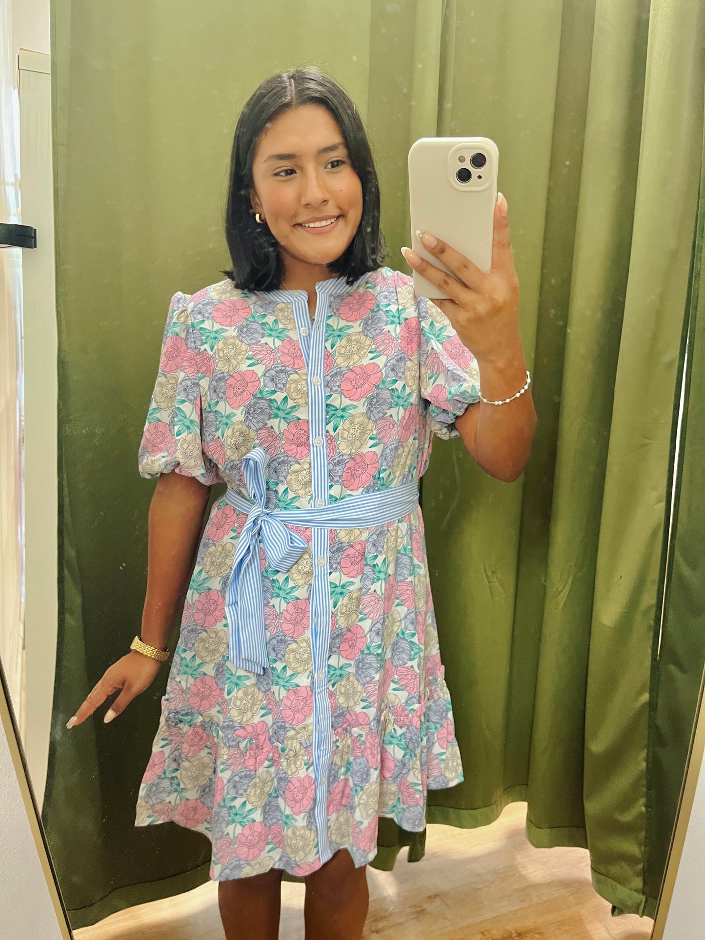Paste colorful dress with flowers