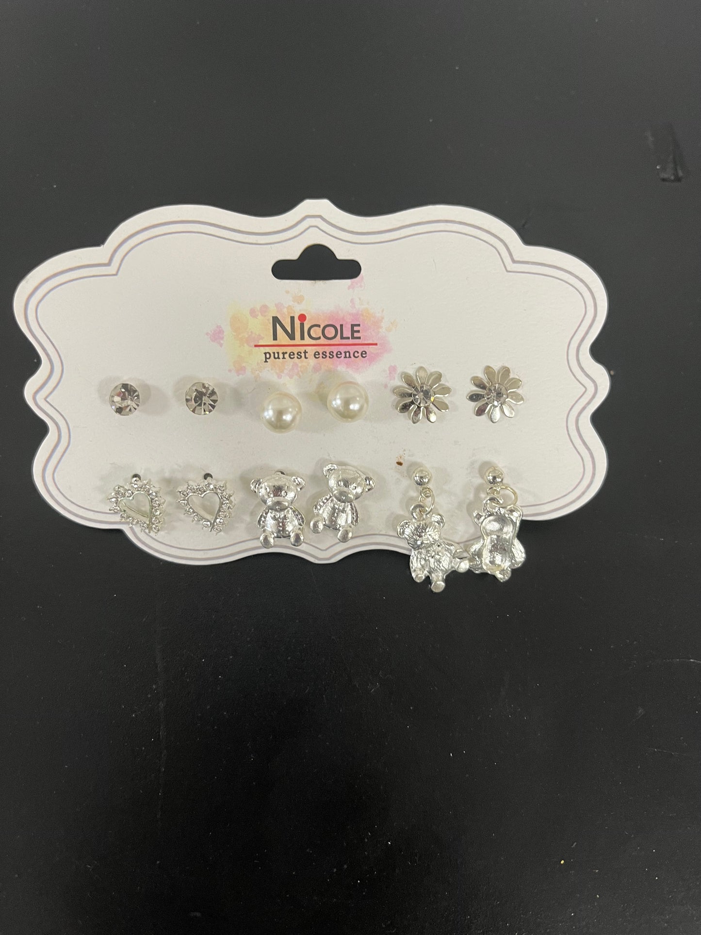 Nicole Purest Essence