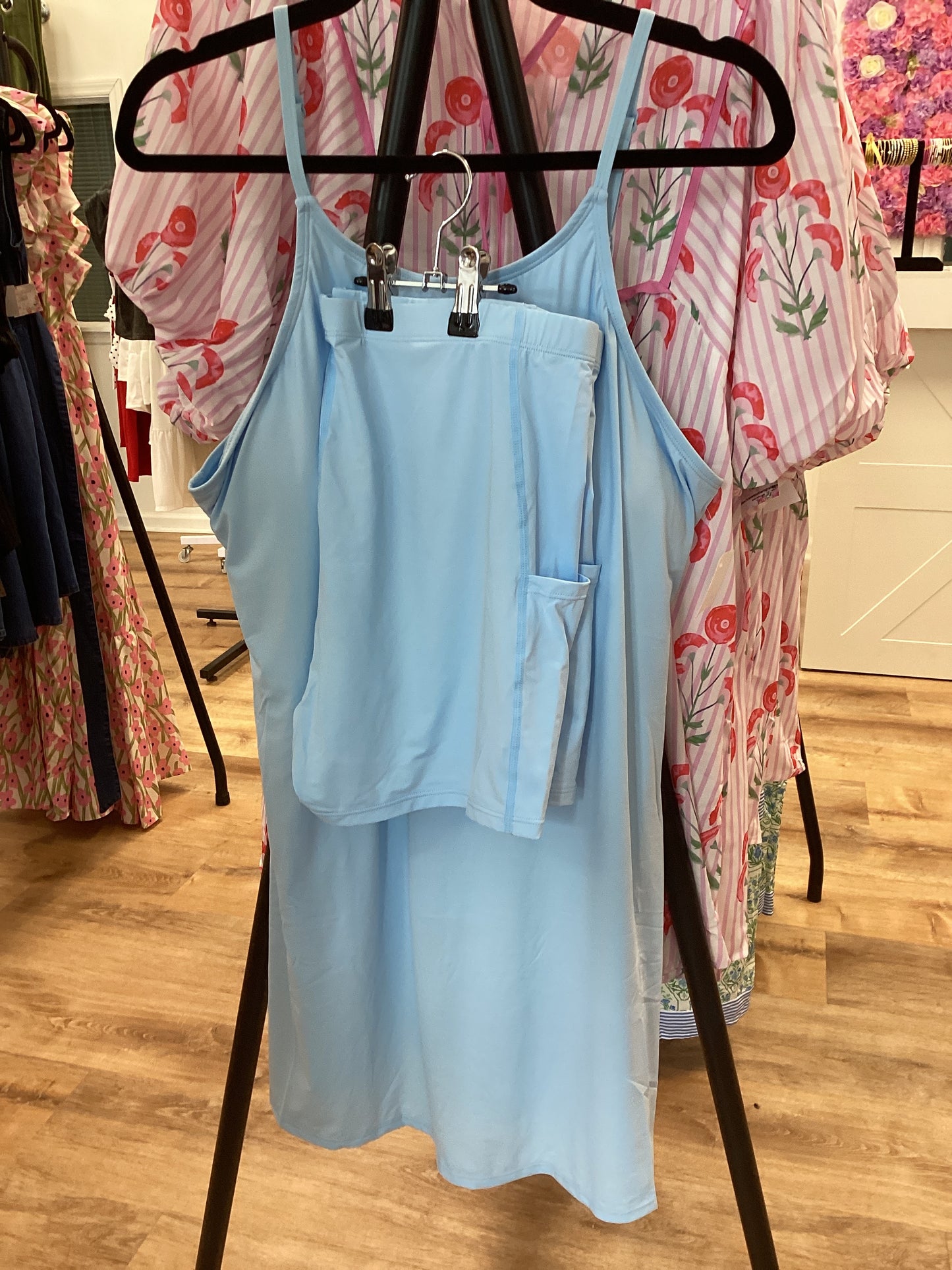 Light blue set