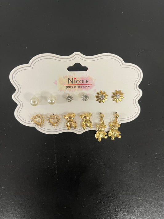 Nicole Purest Essence