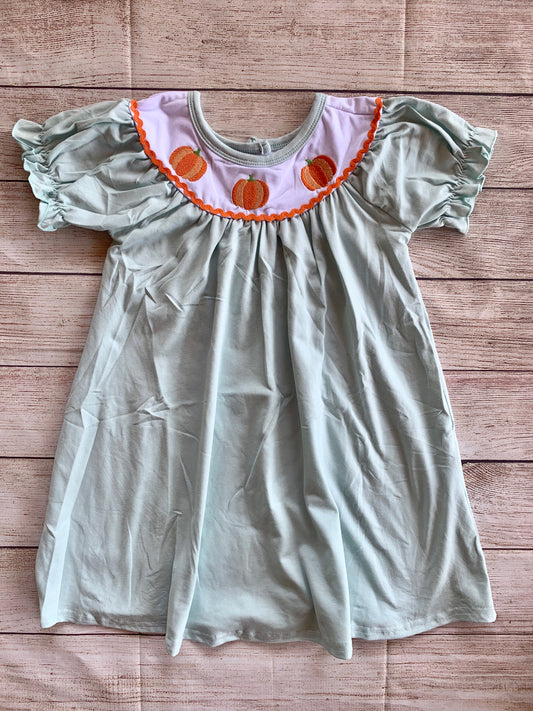 Pumpkin dress