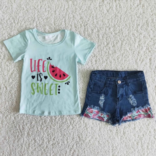 Life is sweet set